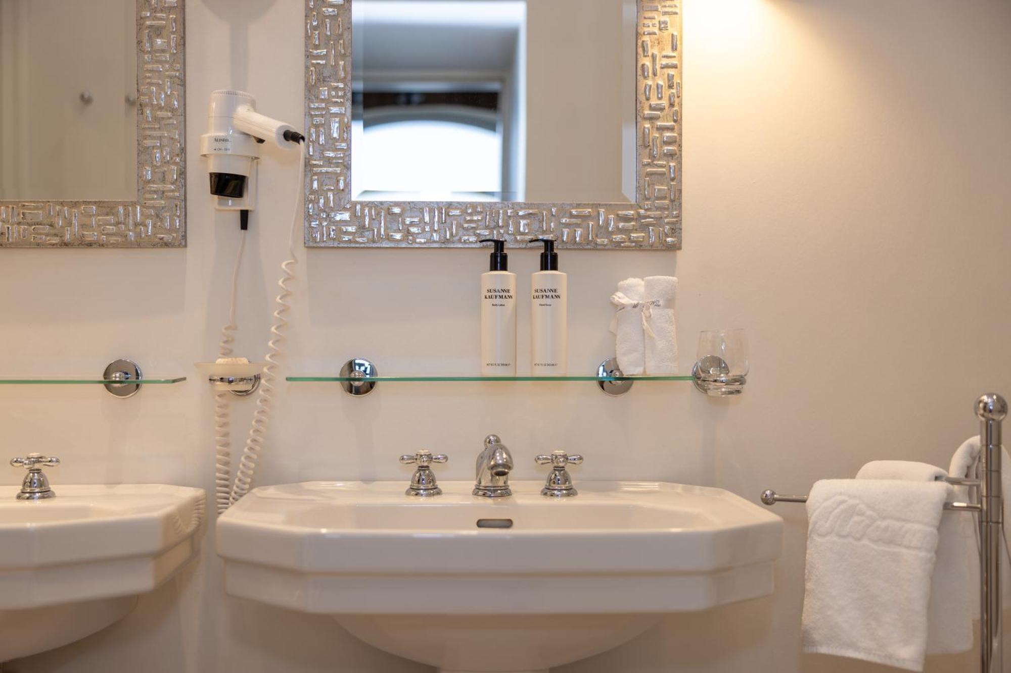 Hotel Miramar Вестерланд Екстериор снимка