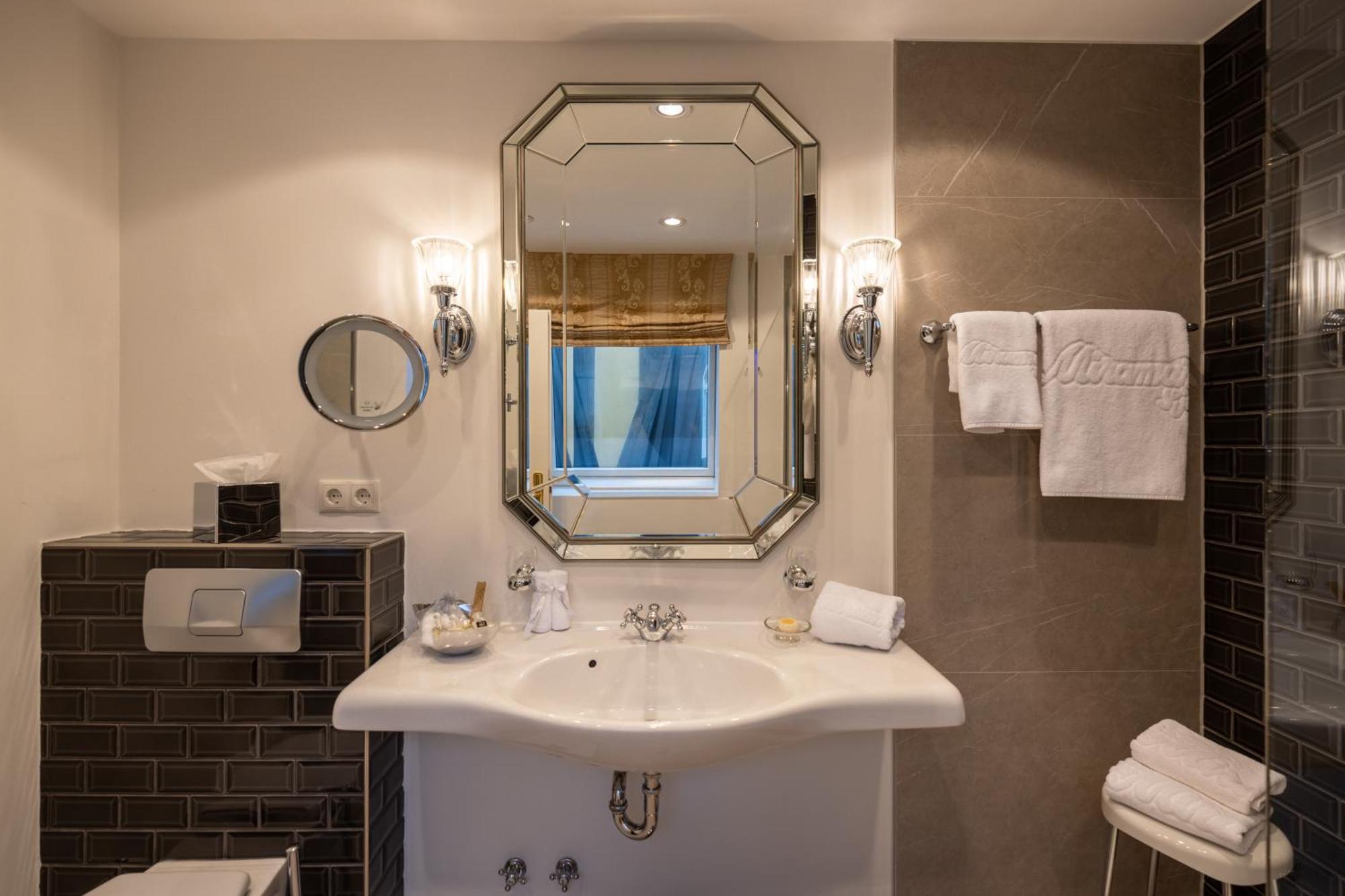 Hotel Miramar Вестерланд Екстериор снимка