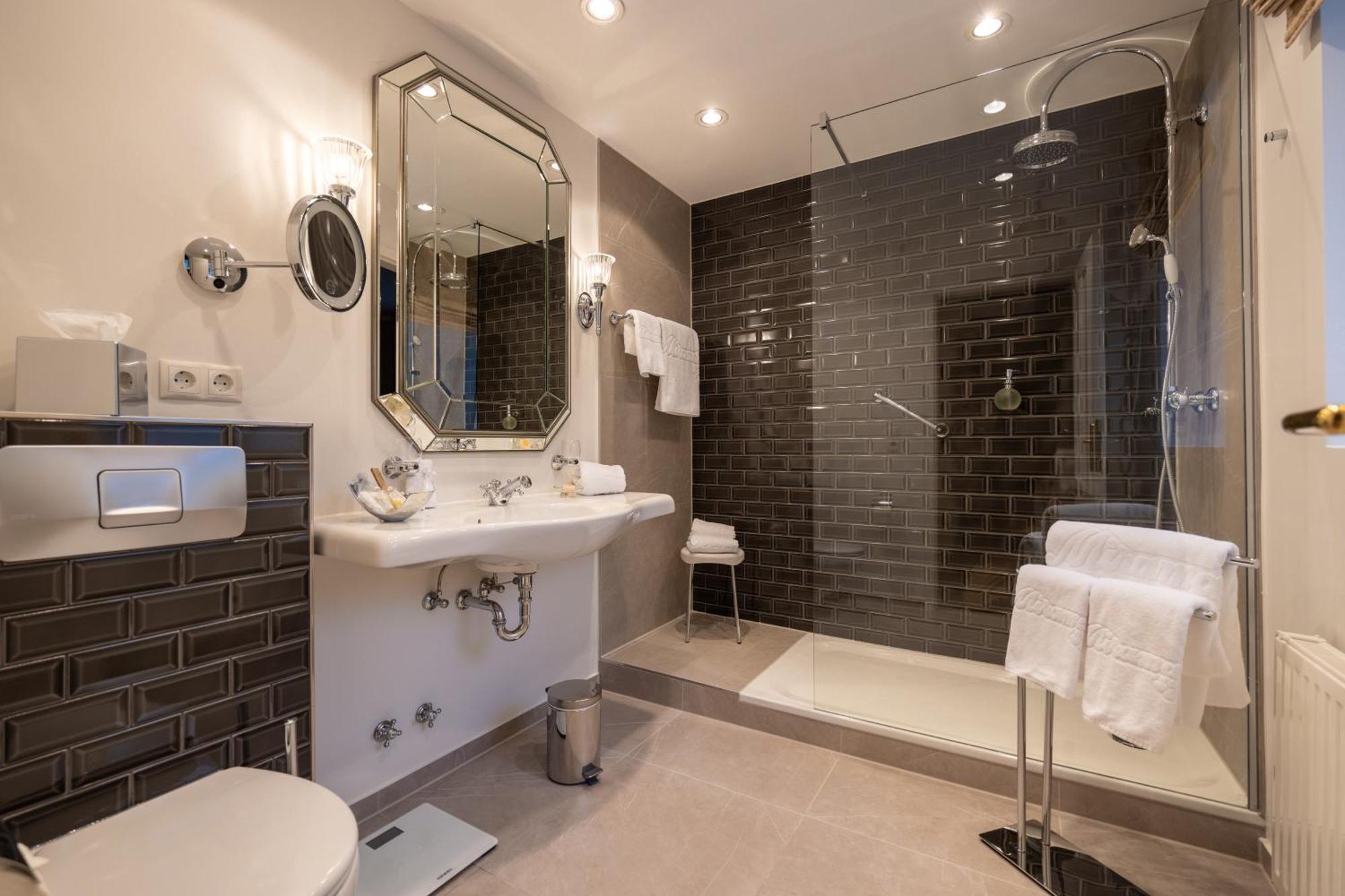 Hotel Miramar Вестерланд Екстериор снимка
